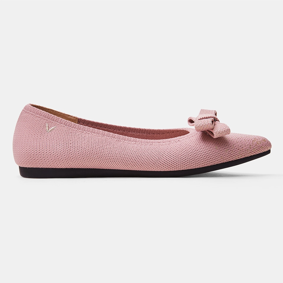 Aria Holiday Edition Pointy Flats in Pale Pink | Women's Sustainable,Washable and Stylish Shoes | VIVAIA