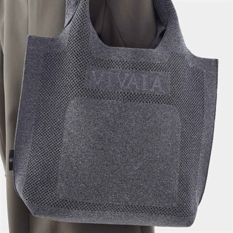Zahara Tote in Rich Grey | Women's Sustainable, Washable and Stylish Knitbags | Accessories | VIVAIA