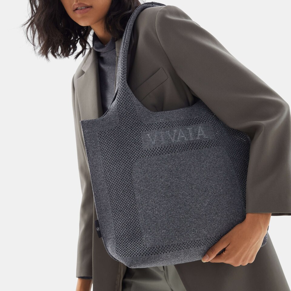 Zahara Tote in Rich Grey | Women's Sustainable, Washable and Stylish Knitbags | Accessories | VIVAIA
