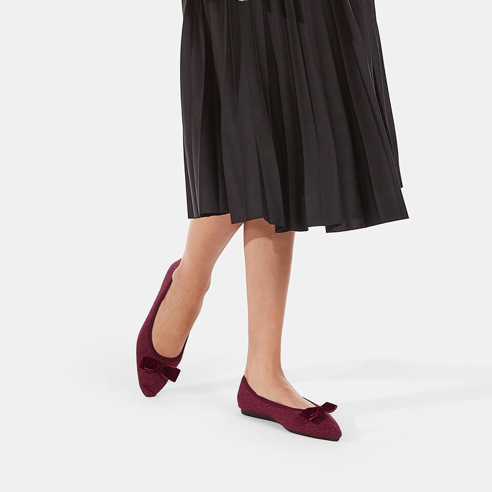 Aria Holiday Edition Pointy Flats in Bordeaux Red | Women's Sustainable,Washable and Stylish Shoes | VIVAIA