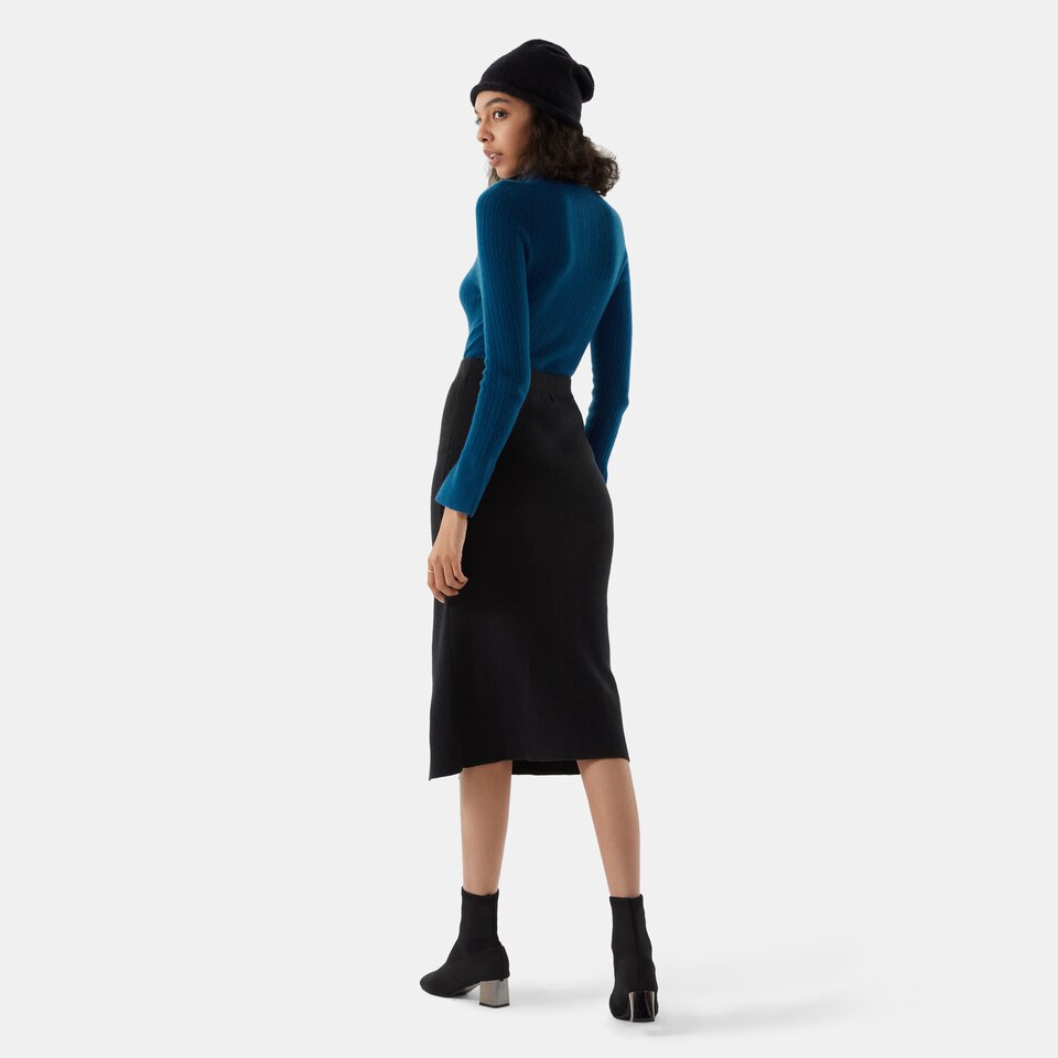 Trinity Cashmere Turtle Neck Sweater in Sodalite Blue | Women's 100% Organic Comfy Knitwears | VIVAIA