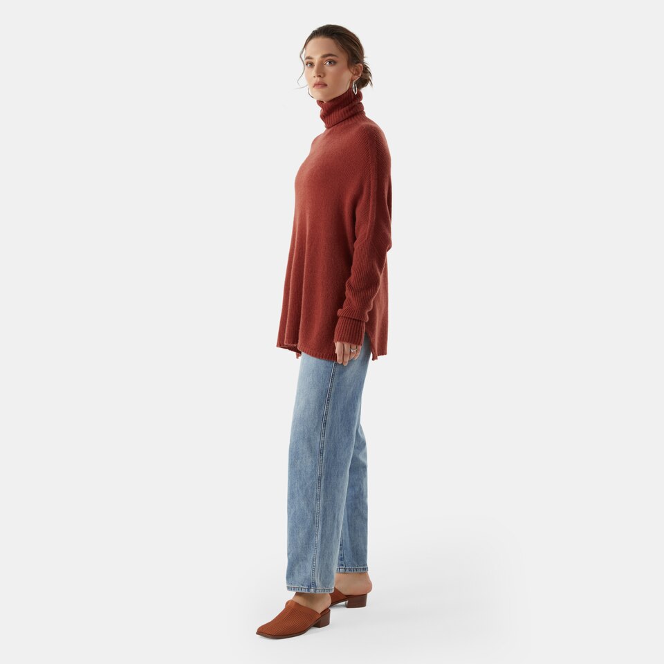 Jimena Cashmere Turtle Neck Sweater in Brick Red | Women's 100% Organic Comfy Knitwears | VIVAIA