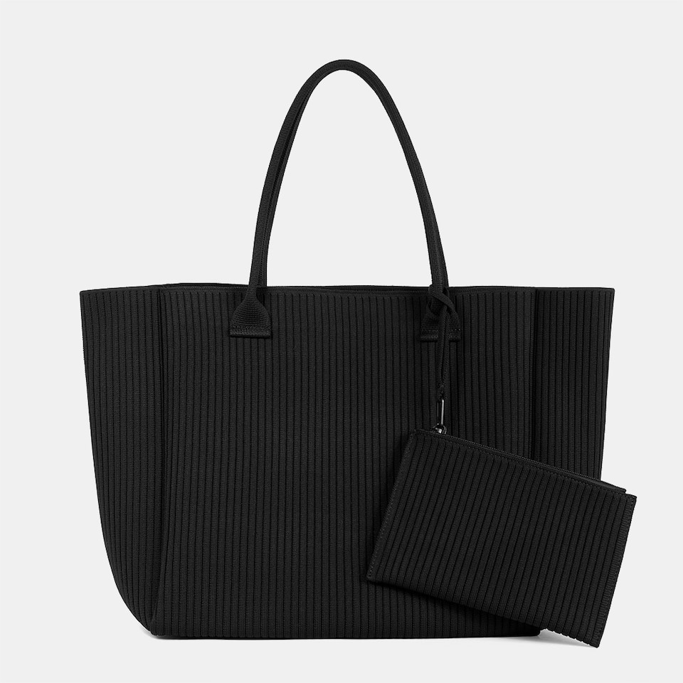 Maia Tote Bag in Black | Women's Sustainable, Washable and Stylish Knitbags | VIVAIA