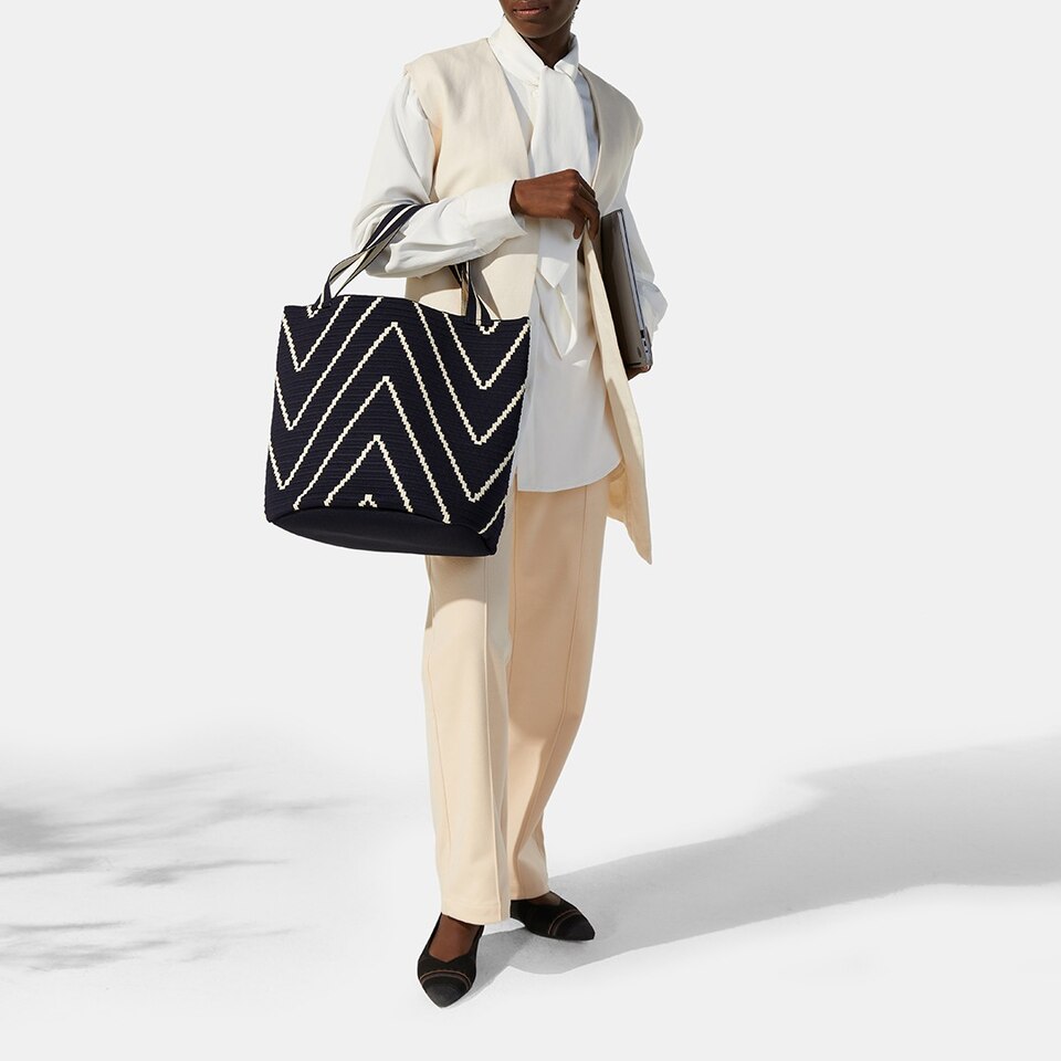 Colette Petite Bucket Washable Tote Bag in Marine Chervon | VIVAIA