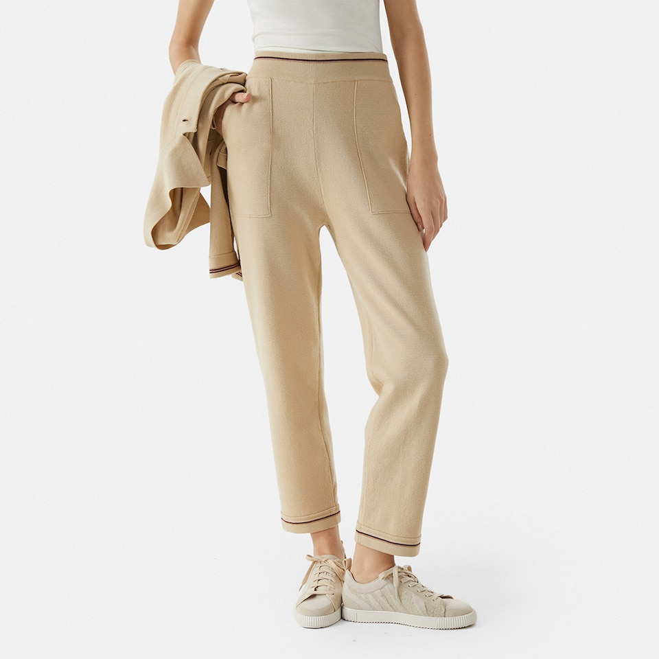 Sandra Merino Wool Pant in Cream Ivory | Women's Sustainable and Stylish Knitwears | VIVAIA