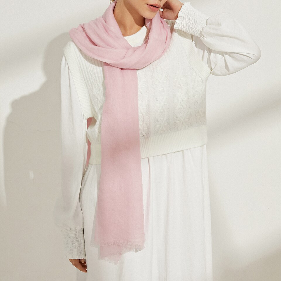 Lilac Wool-Yak Scarf in Pale Pink | Women's Sustainable and Stylish Scarves | VIVAIA