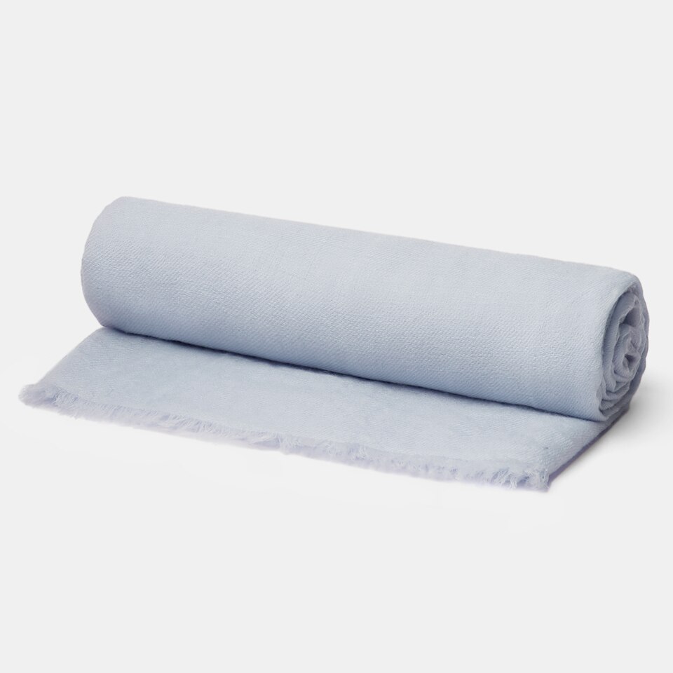 Lillian Wool-Yak Scarf in Grey Blue | Women's Sustainable and Stylish Scarves | VIVAIA
