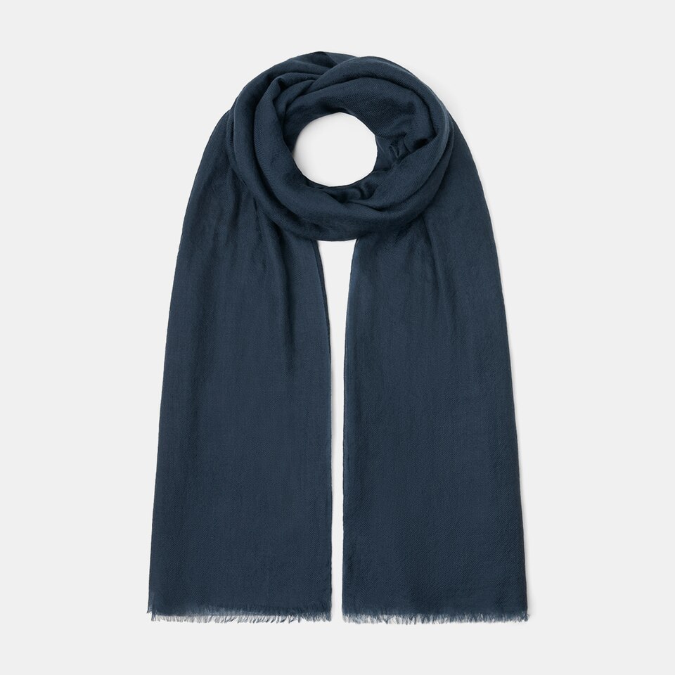 Linda Wool-Yak Gradient Scarf in Dark Blue | Women's Sustainable and Stylish Scarves | VIVAIA