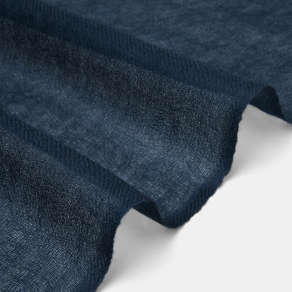 Linda Wool-Yak Gradient Scarf in Dark Blue | Women's Sustainable and Stylish Scarves | VIVAIA