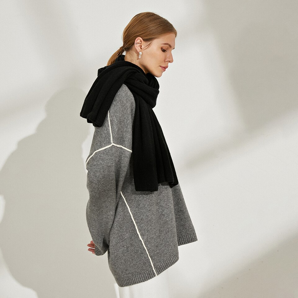 Lucia Silk-Cashmere Scarf in Black | Women's Sustainable and Stylish Scarves | VIVAIA