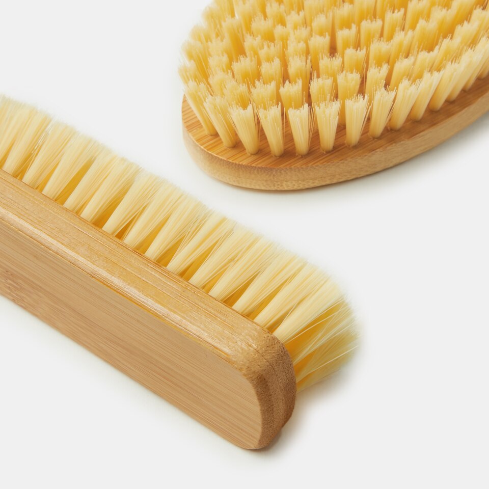 Shoes' 3 in 1 Cleaning Kits-Soft Brush and Towel | VIVAIA