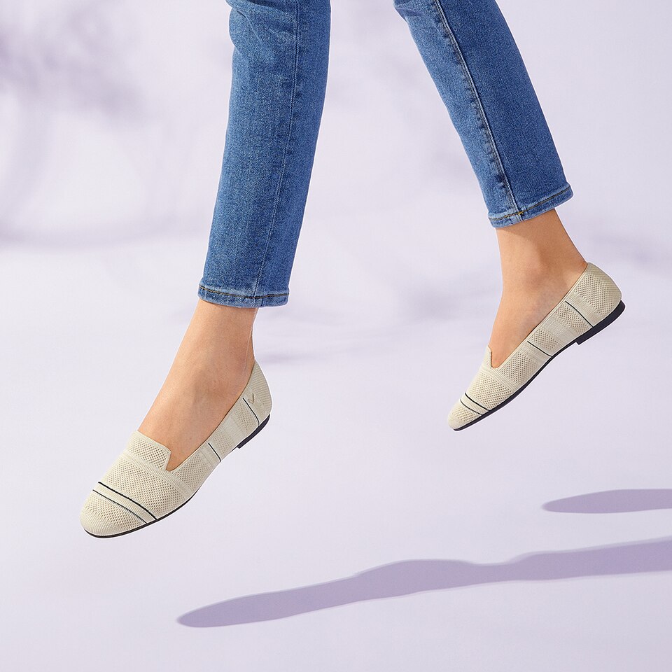 Elly Round-toe Loafers in Pale Pink | Women's Sustainable, Washable and Stylish Shoes | VIVAIA