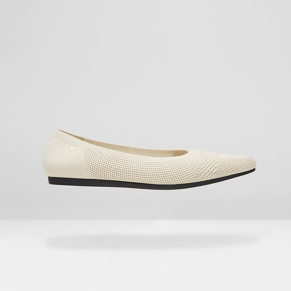 Amy Pointed-Toe Ballet Flats in Cream Ivory | Women's Sustainable, Washable and Stylish Shoes | VIVAIA