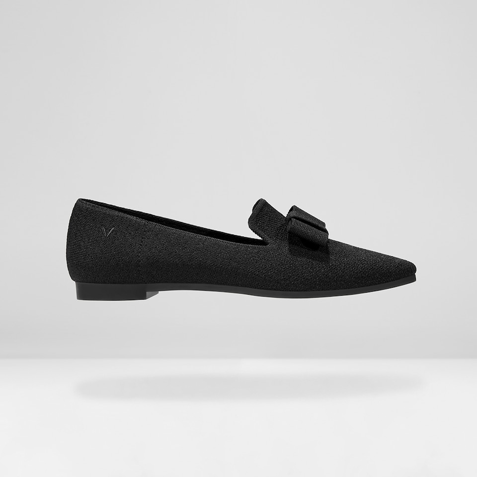 Donna Pointed-Toe Bow Loafers in Black | Women's Sustainable, Washable and Stylish Shoes | VIVAIA