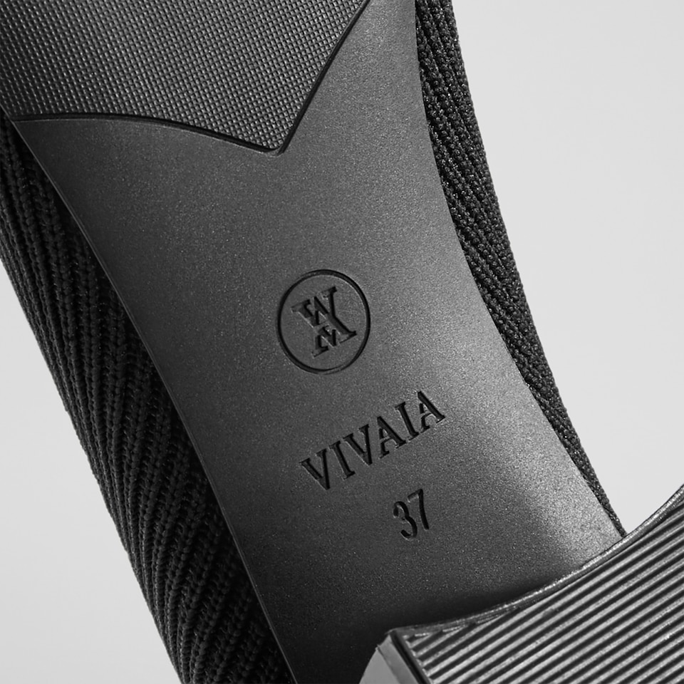 Melody Square-toe Heels in Solid Black | Women's Shoes | VIVAIA