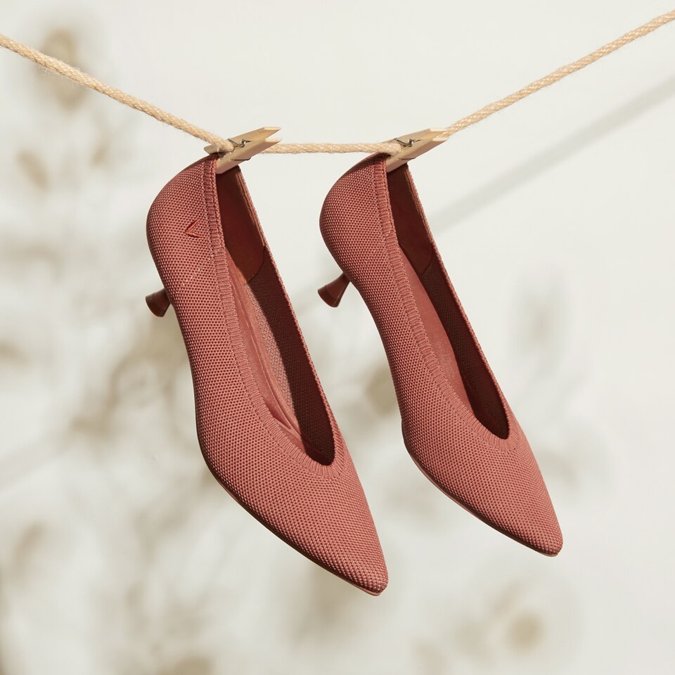 Women's Sustainable, Washable & Comfortable Kitten Heels | Gray | VIVAIA.CO