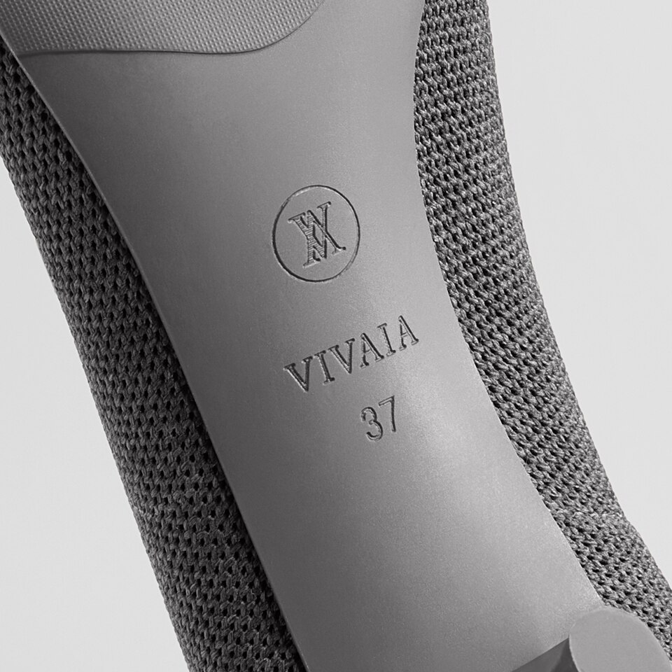 Women's Sustainable, Washable & Comfortable Kitten Heels | Gray | VIVAIA.CO