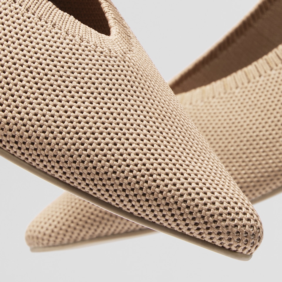 Women's Sustainable, Washable & Comfortable Kitten Heels | Gray | VIVAIA.CO