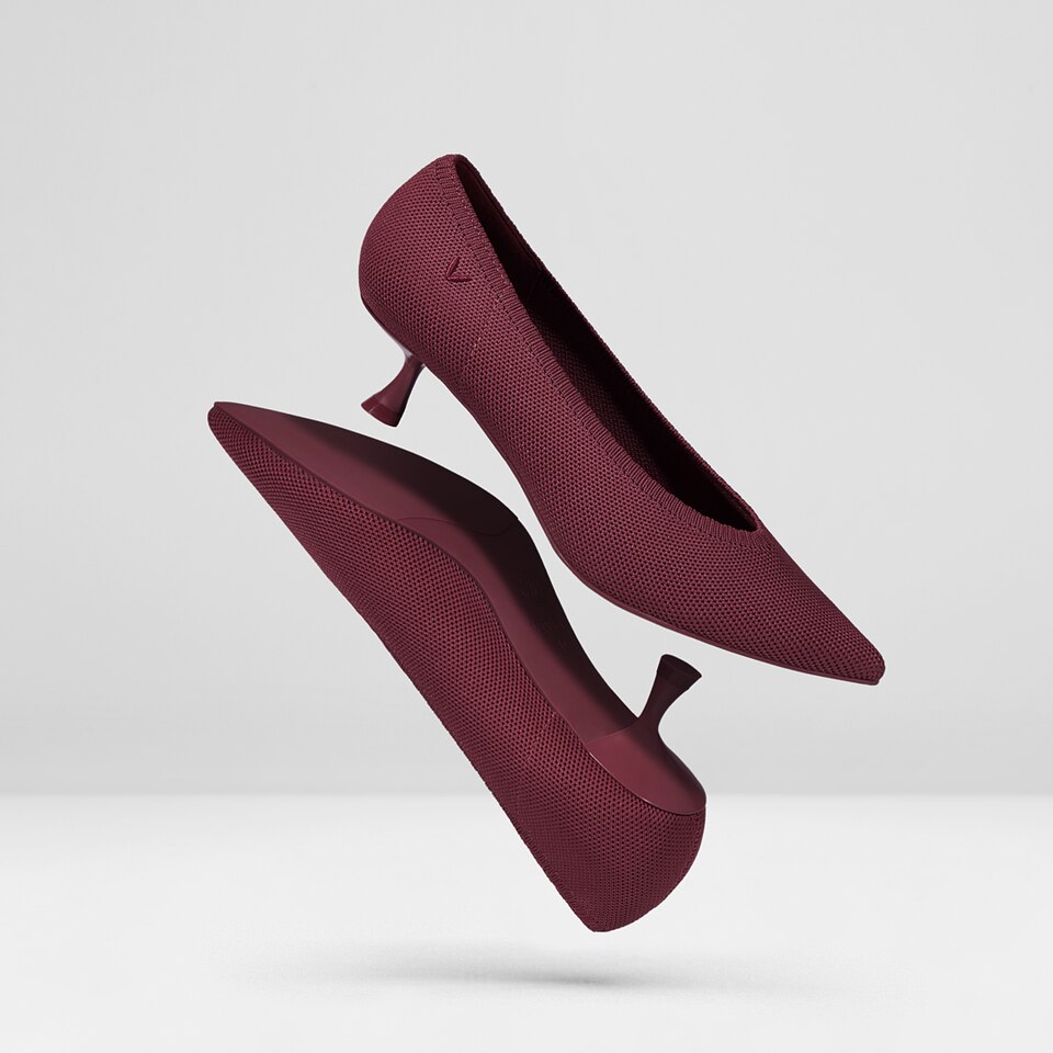 Stella Pointed-Toe Kitten Heels in Bordeaux Red -Women's Everyday Heel Shoes | VIVAIA