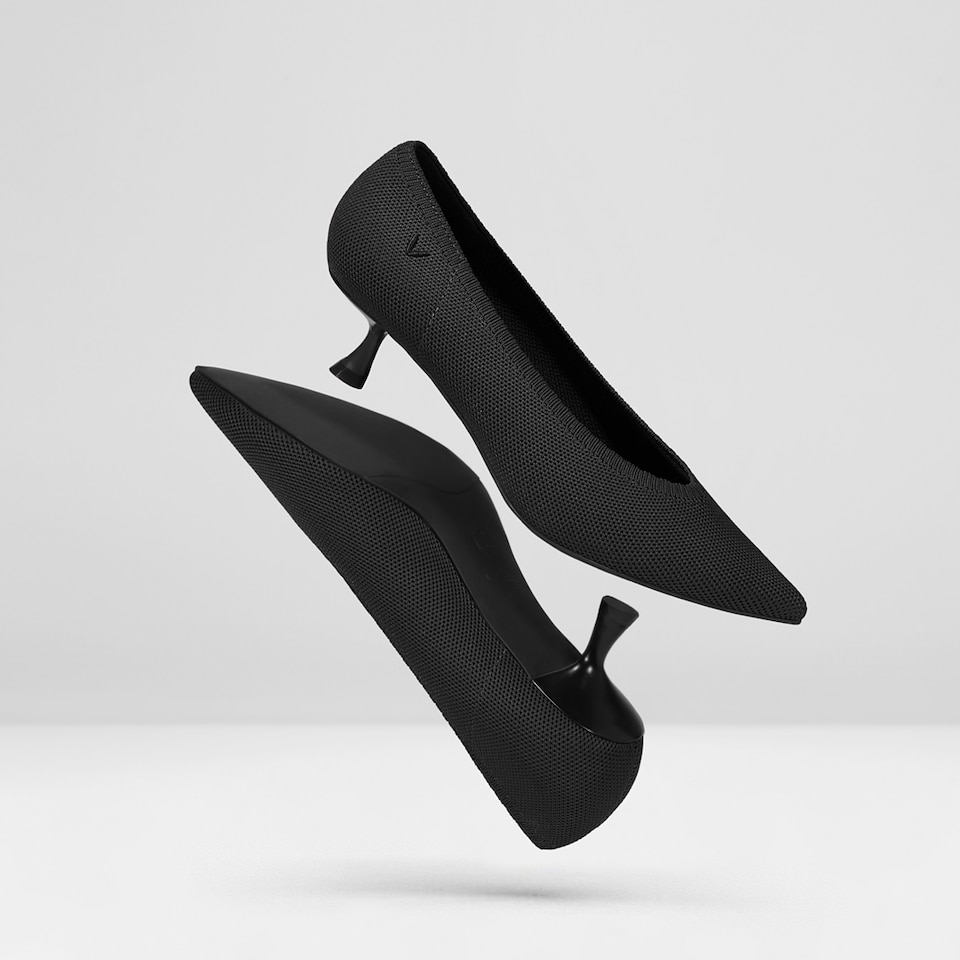 Stella Pointed-Toe Kitten Heels in Deep Ebony -Women's Everyday Heel Shoes | VIVAIA