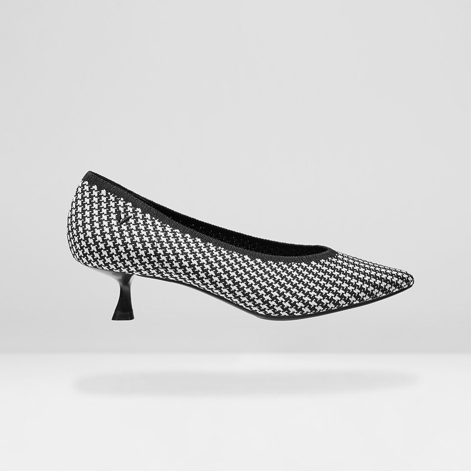 Stella Pointed-Toe Kitten Heels in Black Houndstooth -Women's Everyday Heel Shoes | VIVAIA