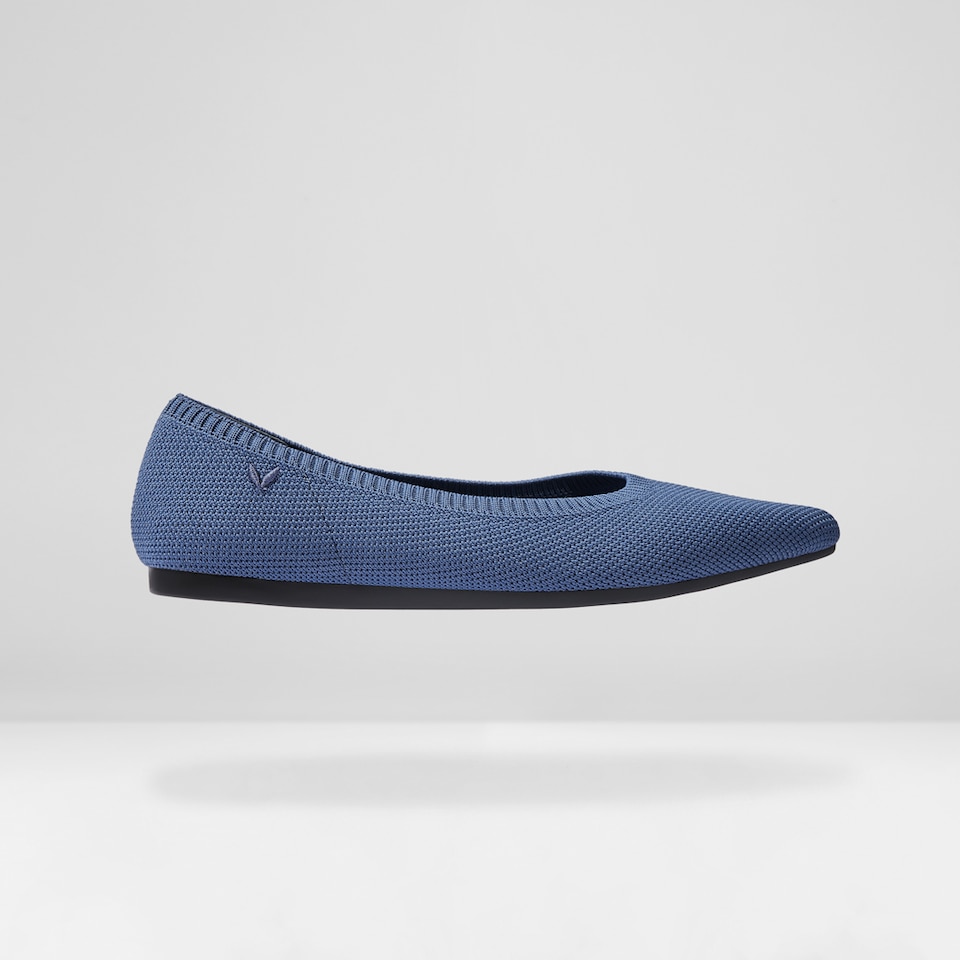 Aria 2.0 Pointy Flats in Deep Denim | Women's Sustainable, Washable and Stylish Shoes | VIVAIA