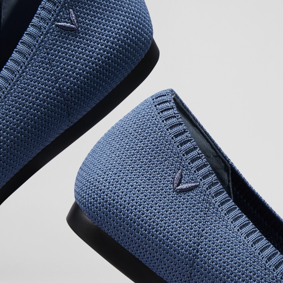 Aria 2.0 Pointy Flats in Deep Denim | Women's Sustainable, Washable and Stylish Shoes | VIVAIA