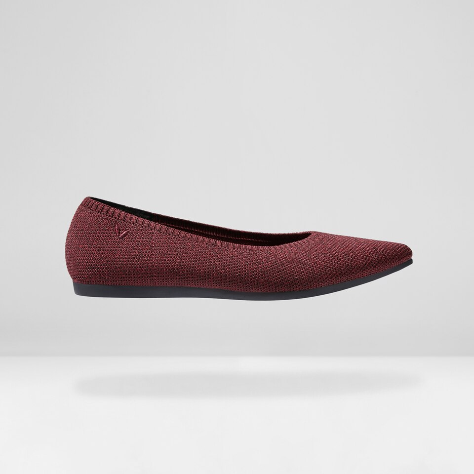 Aria 2.0 Pointy Flats in Garnet Red | Women's Sustainable, Washable and Stylish Shoes | VIVAIA