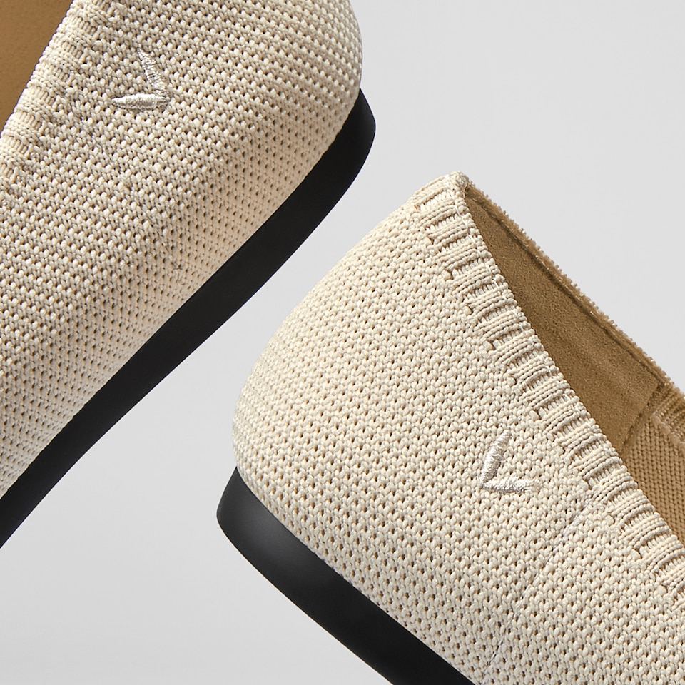 Aria 2.0 Pointy Flats in Natural Peach | Women's Sustainable, Washable and Stylish Shoes | VIVAIA