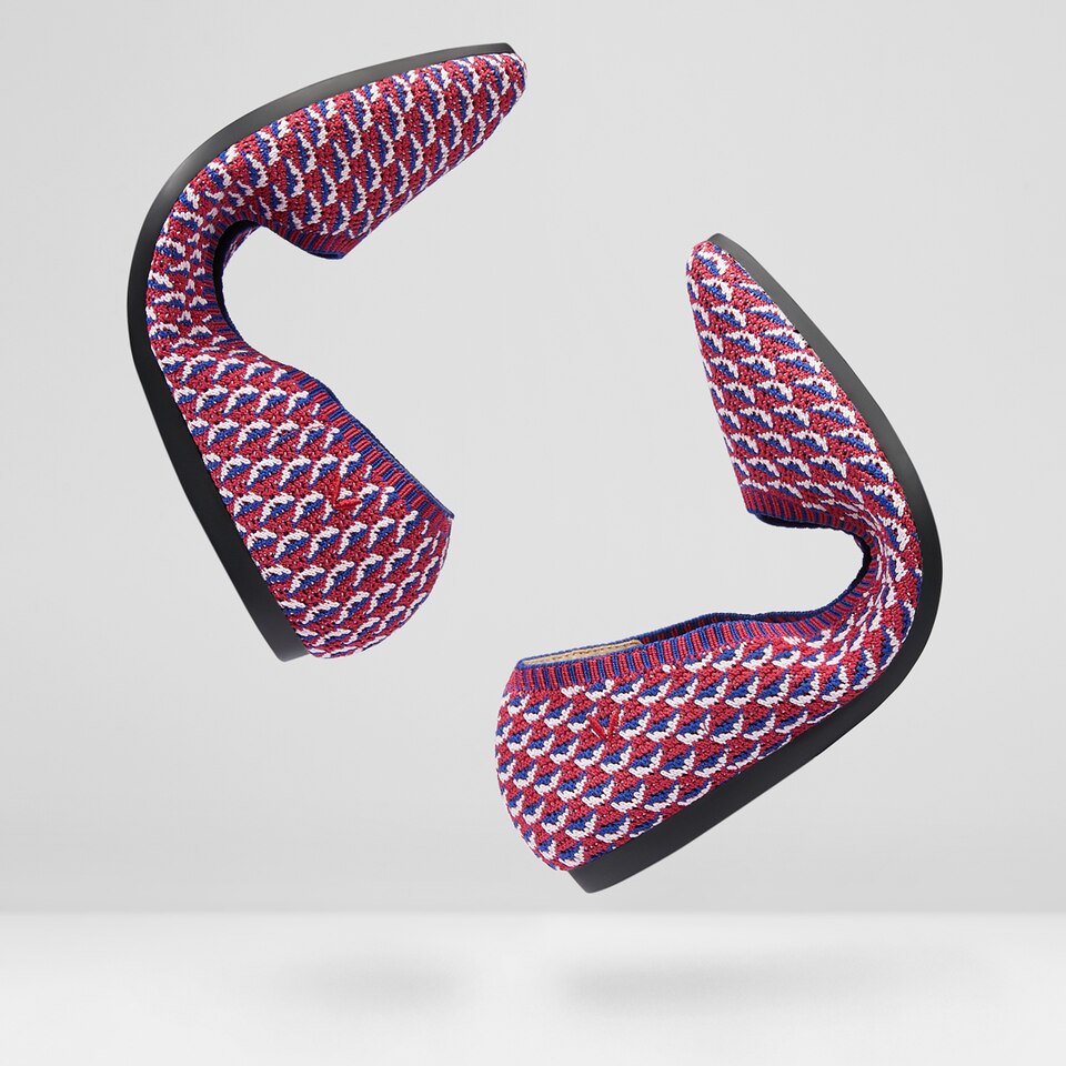 Aria Pointy Flats in Pink Waves | Women's Sustainable,Washable and Stylish Shoes | VIVAIA