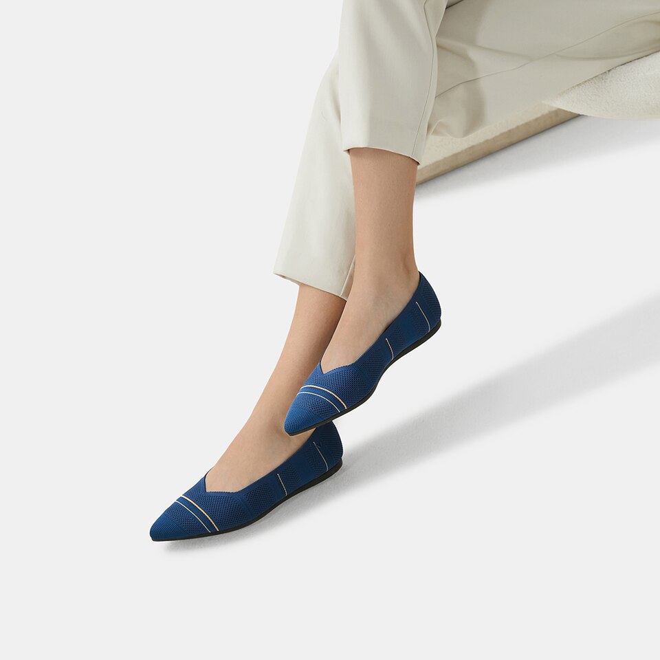 Avis Pointed-toe Flats in Denim Blue | Women's Sustainable, Washable and Stylish Shoes | VIVAIA