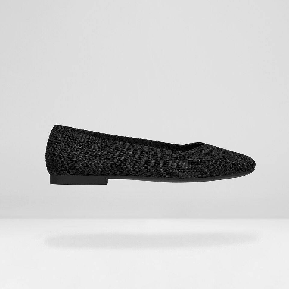 Margot Square-toe Flats in Deep Ebony | Women's Sustainable, Washable and Stylish Black Shoes | VIVAIA