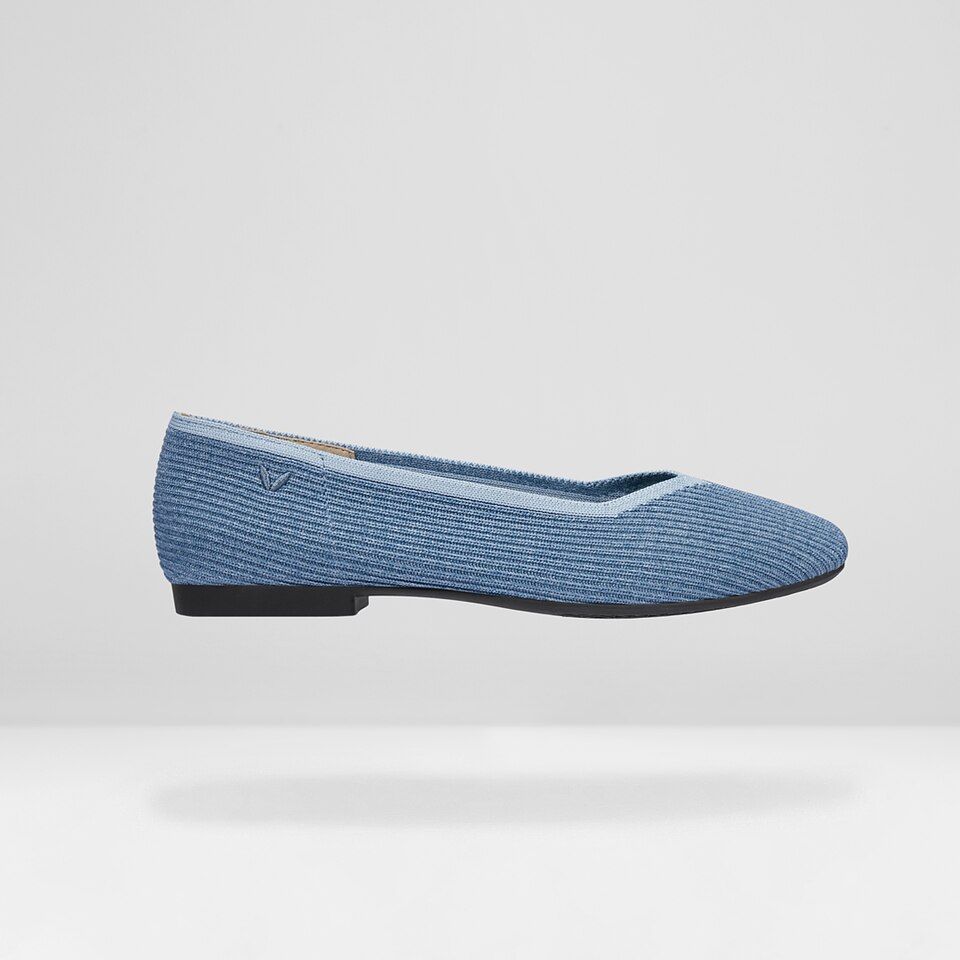 Margot Square-toe Flats in Denim Blue | Women's Sustainable, Washable and Stylish Shoes | VIVAIA