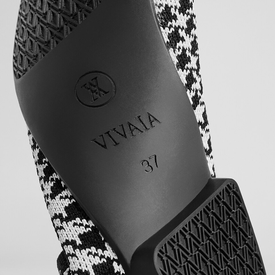 Margot Square-toe Flats in Black Houndstooth | Women's Sustainable, Washable and Stylish Shoes | VIVAIA