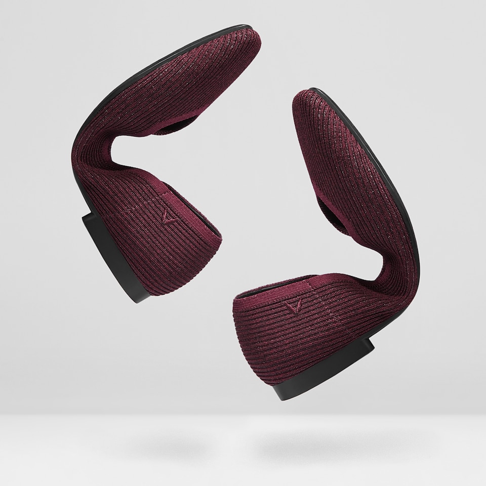 Margot Square-toe Flats in Wine Red | Women's Sustainable, Washable and Stylish Shoes | VIVAIA