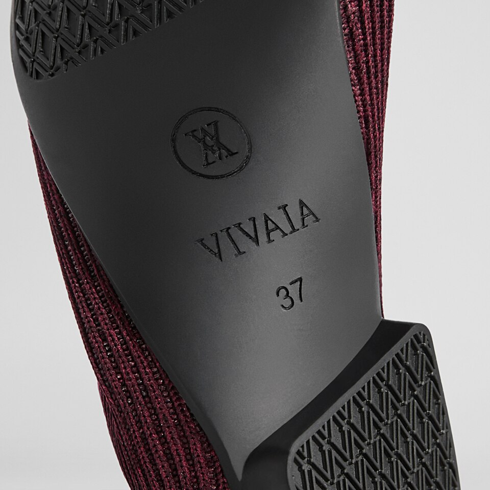 Margot Square-toe Flats in Wine Red | Women's Sustainable, Washable and Stylish Shoes | VIVAIA