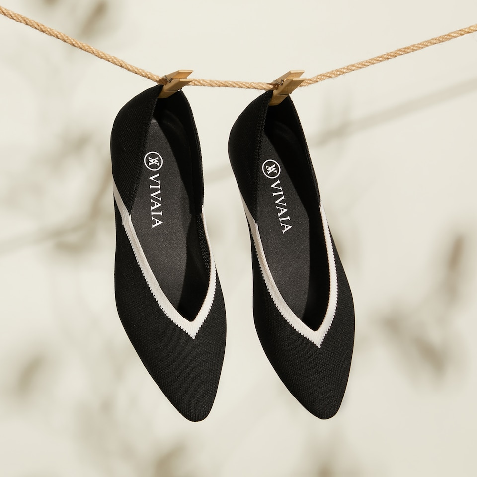 Vienna Pointy Flats in Deep Ebony | Women's Sustainable, Washable and Stylish Black Shoes | VIVAIA