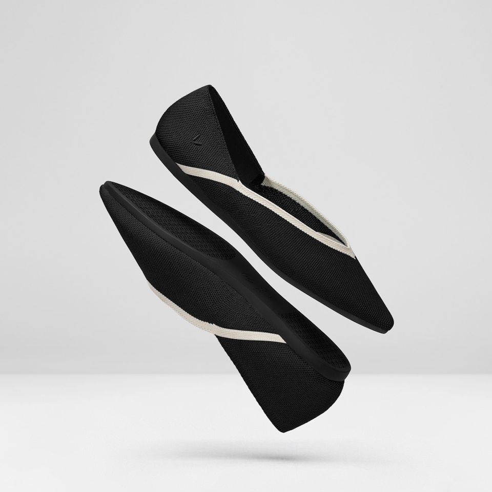 Vienna Pointy Flats in Deep Ebony | Women's Sustainable, Washable and Stylish Black Shoes | VIVAIA
