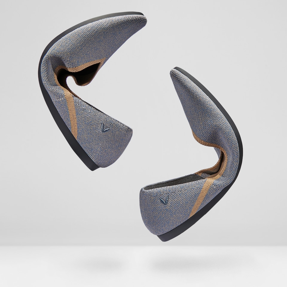 Vienna Pointy Flats in Sandy Blue | Women's Sustainable, Washable and Stylish Shoes | VIVAIA
