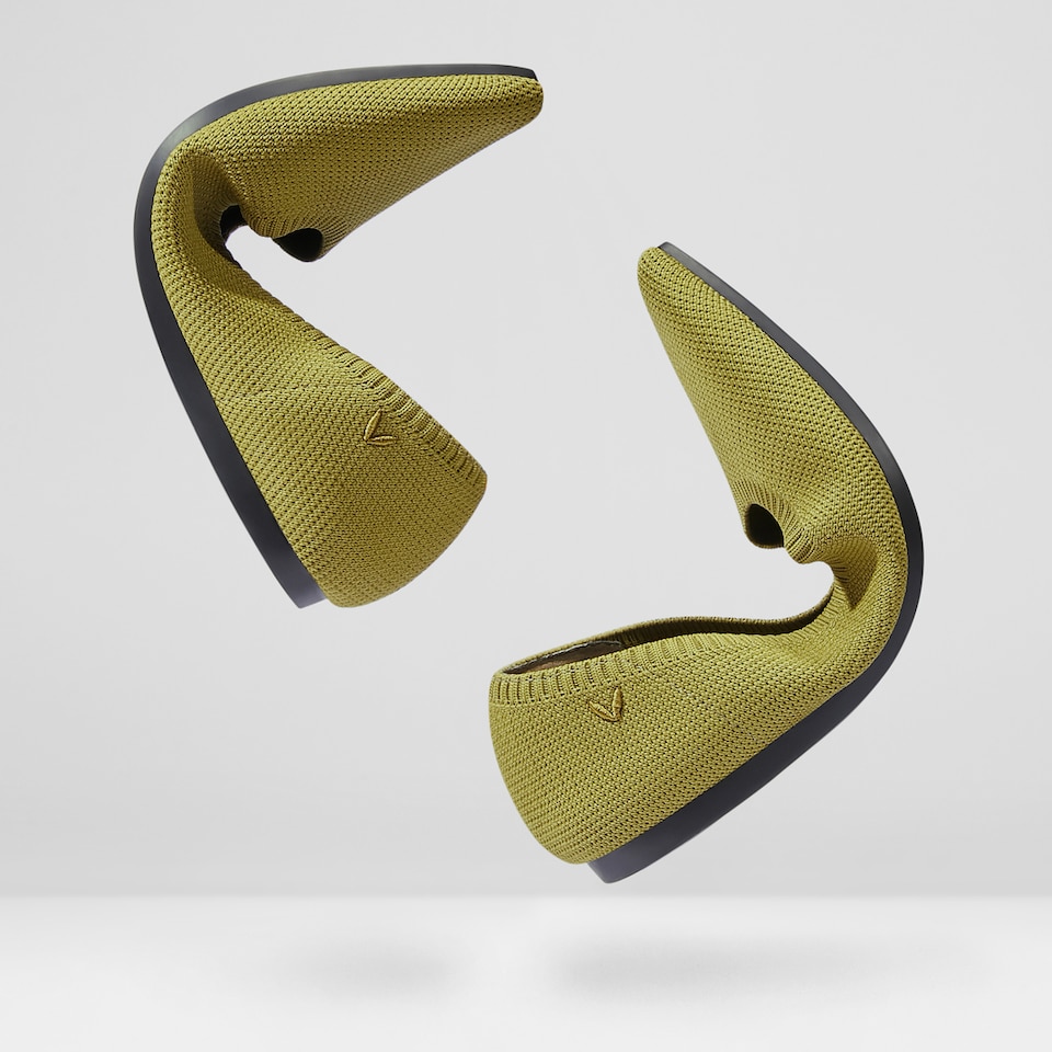 Aria5° Women Pointy Flats in (Olive Green) - Sustainable & Washable Shoes | VIVAIA