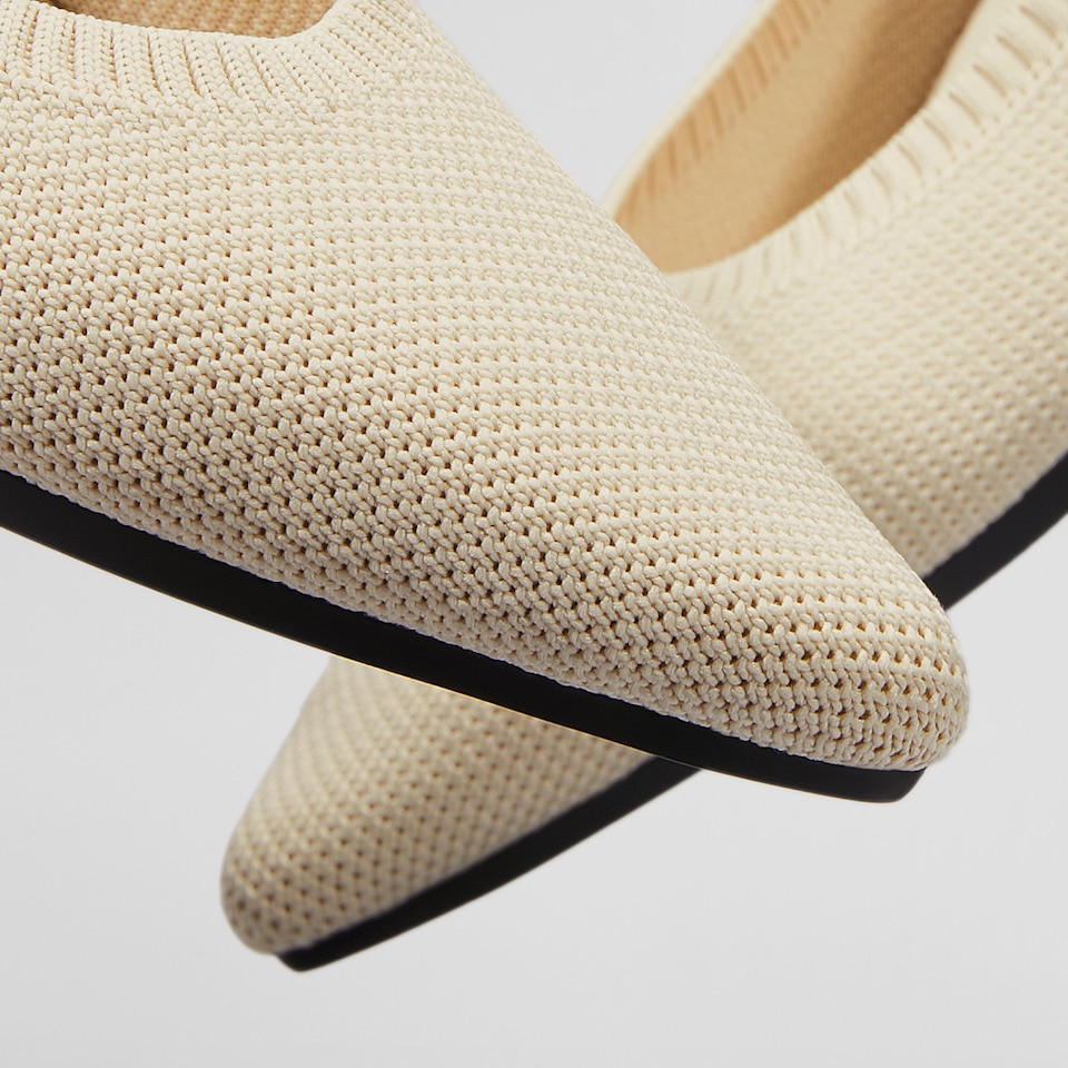 Aria5° Women Pointy Flats in (Cream Ivory) - Sustainable & Washable Shoes | VIVAIA