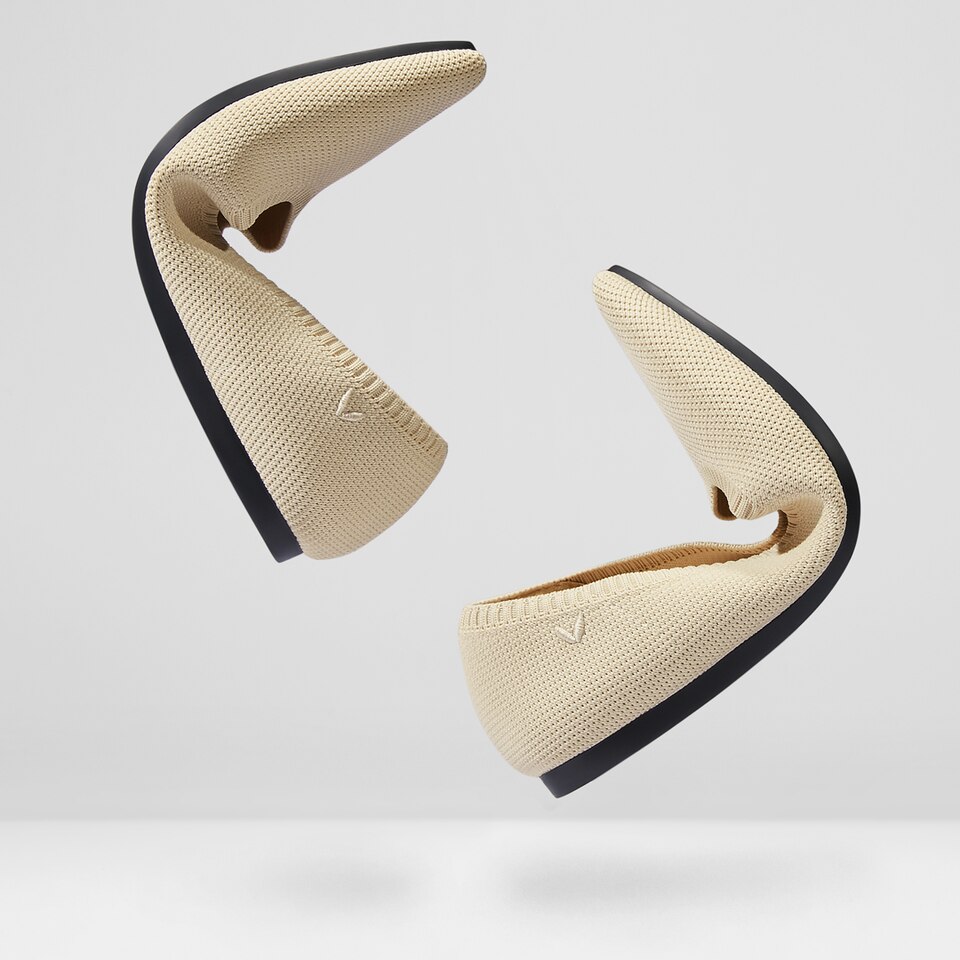 Aria5° Women Pointy Flats in (Cream Ivory) - Sustainable & Washable Shoes | VIVAIA