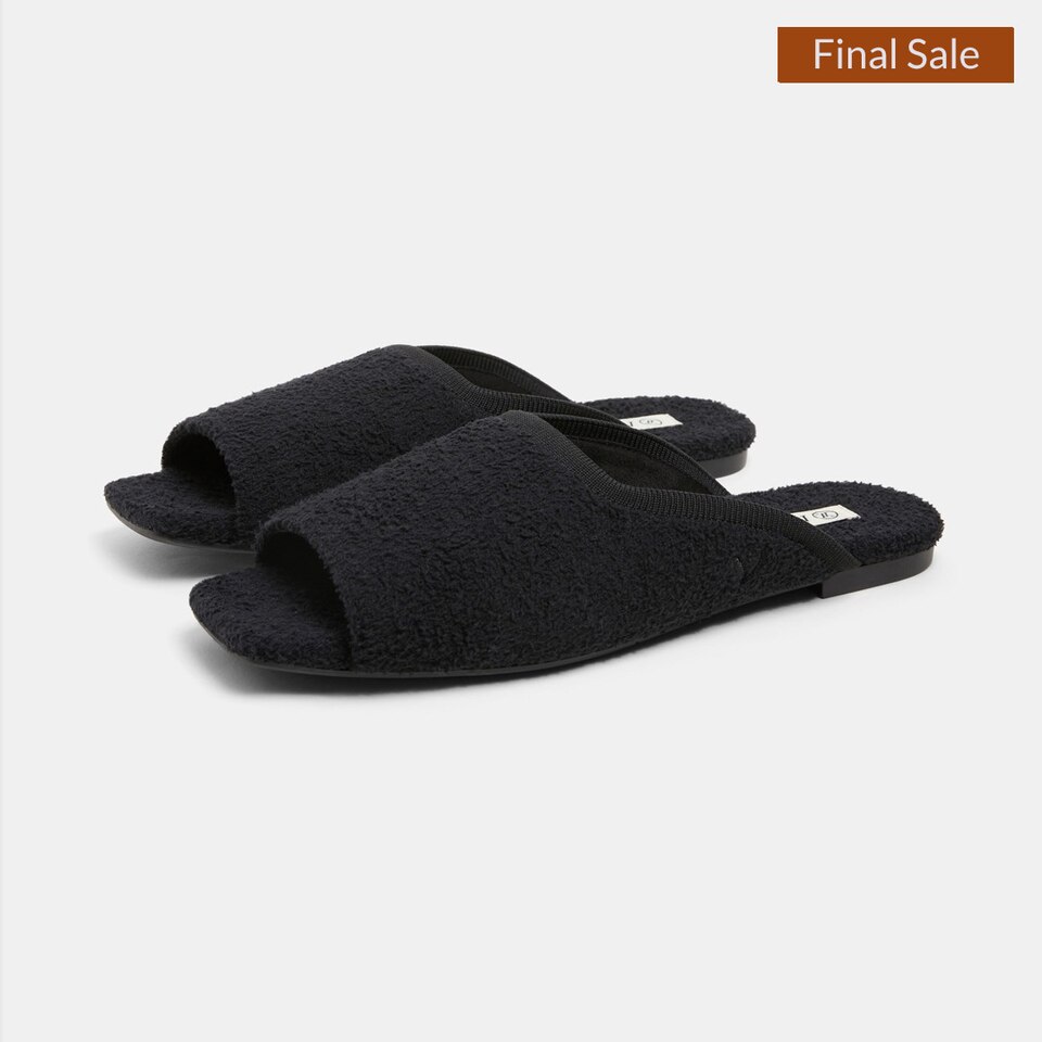 Helen Mules in Black | Women's Sustainable and Stylish Shoes | VIVAIA