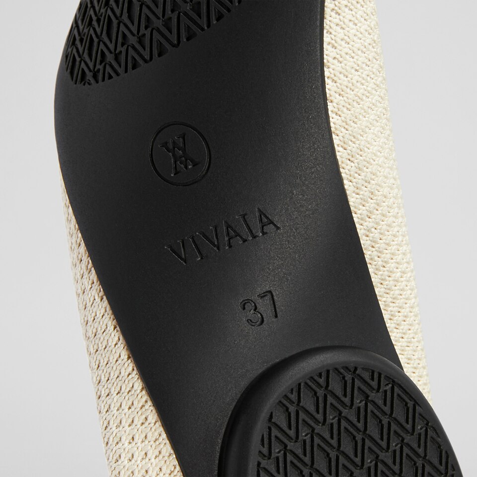 Aditi Round-toe Foldable Flats in Striped Cream | Women's Sustainable,Washable and Stylish Shoes | VIVAIA
