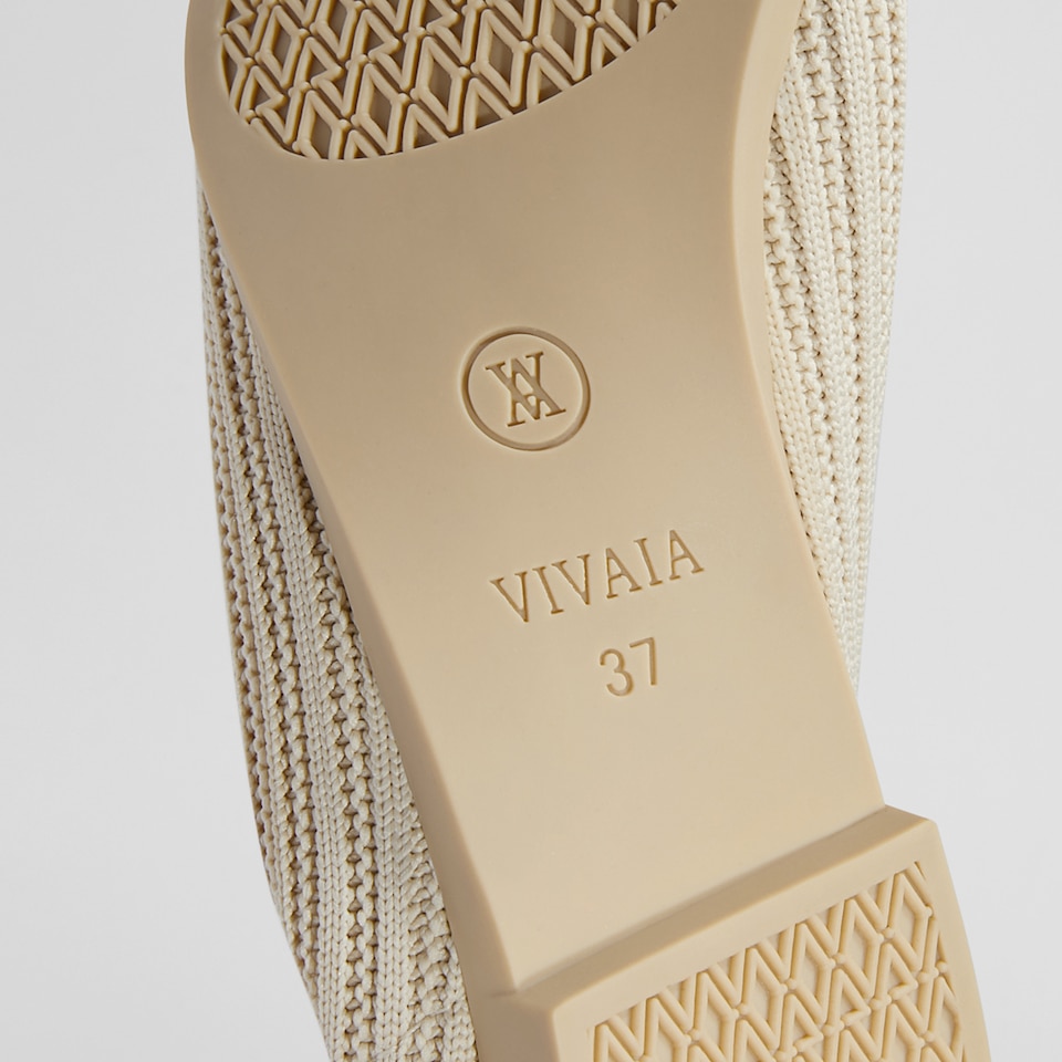 Macy Pointy Flats in Cream Ivory | Women's Sustainable,Washable and Stylish Shoes | VIVAIA