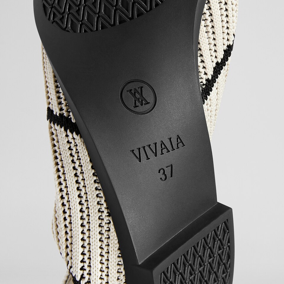 Macy Women Pointy Stripe Flats in Striped Cream -Washable & Comfortable Shoes | VIVAIA