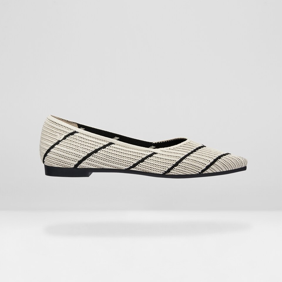 Macy Women Pointy Stripe Flats in Striped Cream -Washable & Comfortable Shoes | VIVAIA