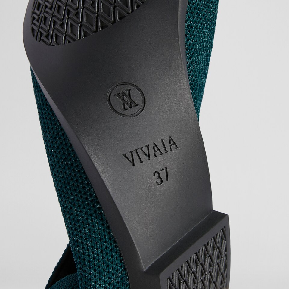 Ena Pointed-toe Flats Deep Peacock - Washable & Comfortable | VIVAIA