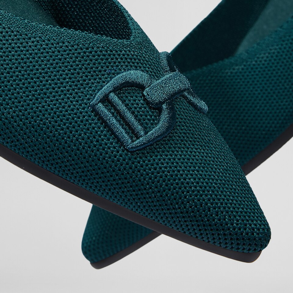 Ena Pointed-toe Flats Deep Peacock - Washable & Comfortable | VIVAIA