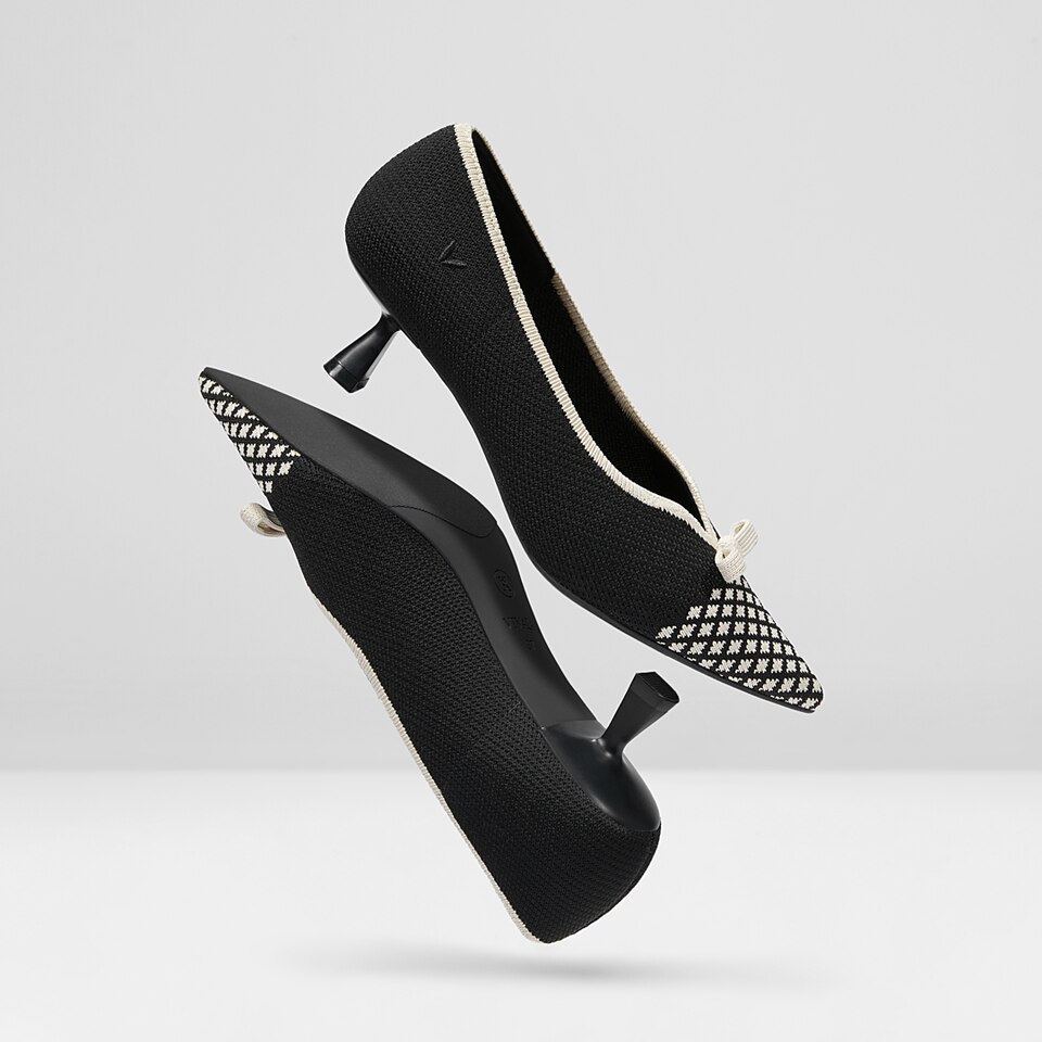 Natasha Women Pointed toe Heels Black -Washable & Comfortable Shoes | VIVAIA